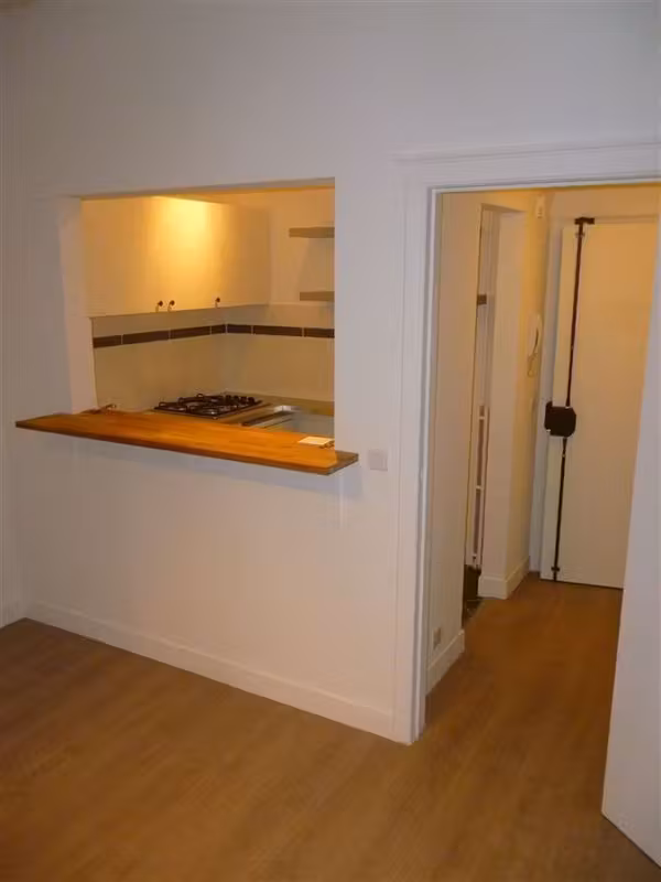Studio for rent near Louise & Flagey - 9