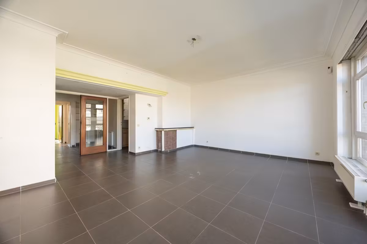 Spacious and bright apartment with 2 bedrooms - 7