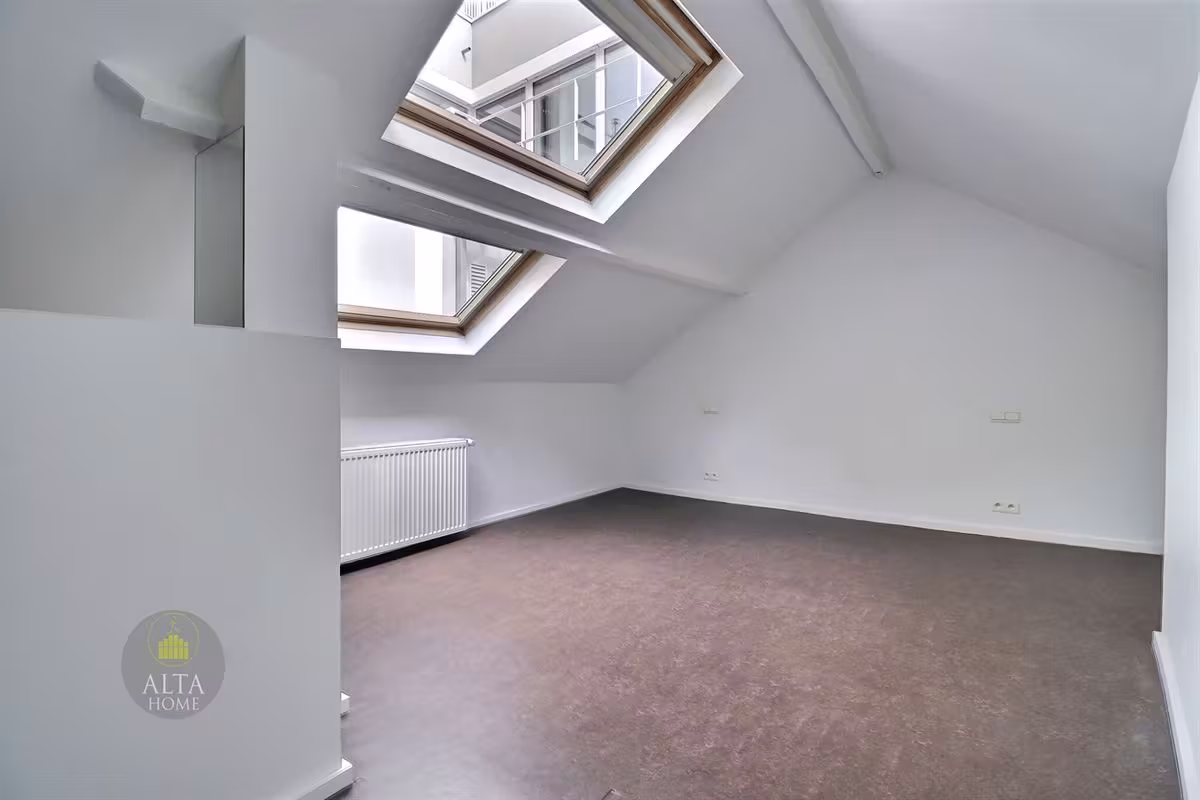 One-bedroom loft on Rue des Pierres - 8