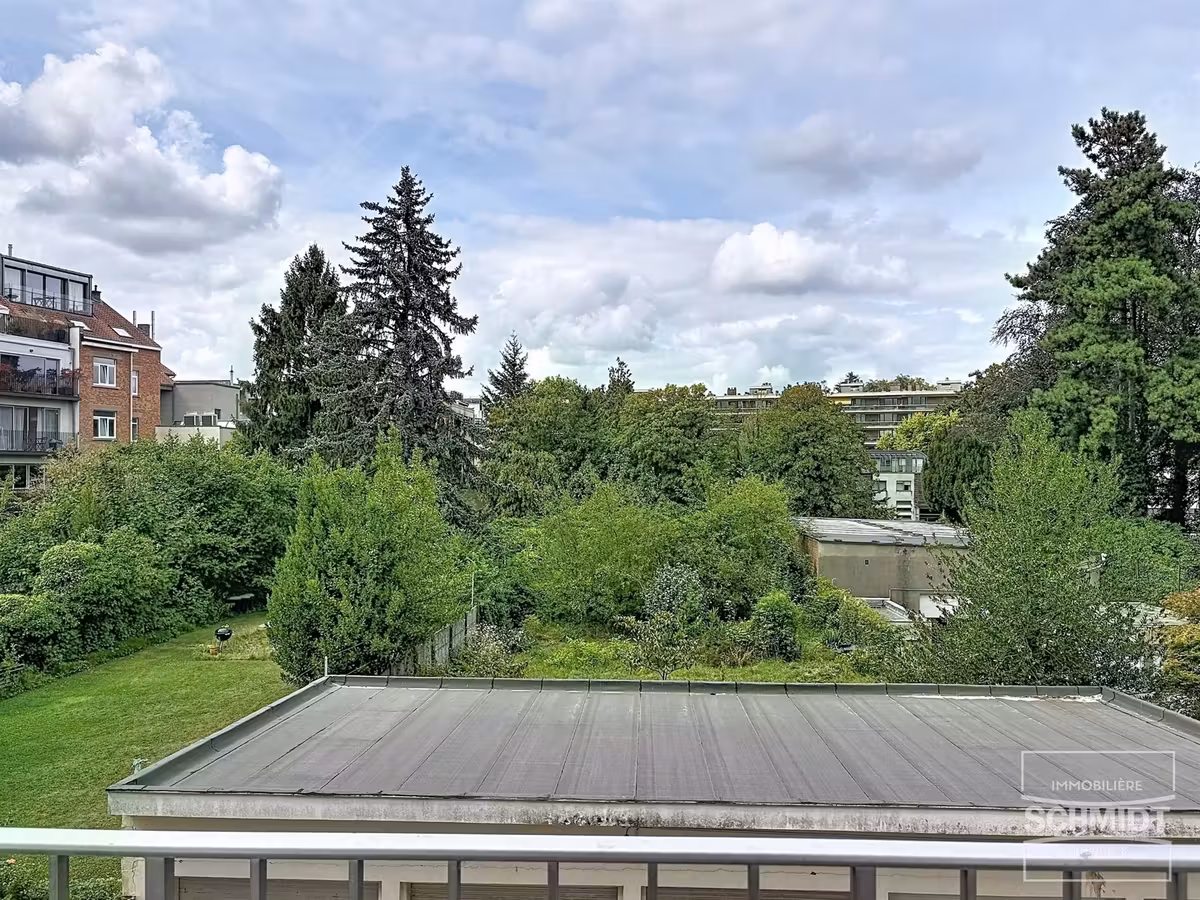 Renovated 2-bedroom apartment with garage - 16