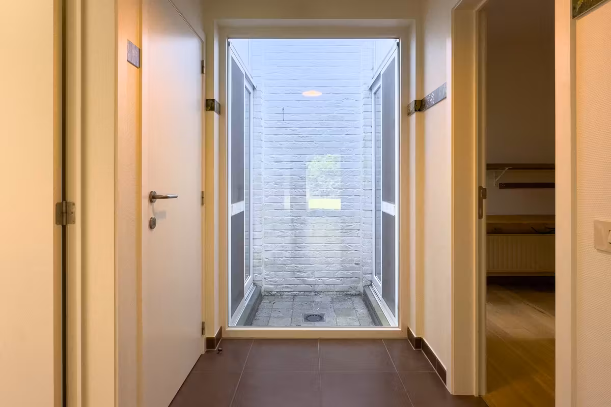 Tweeslaapkamer tuinappartement met ondergrondse staanplaats - 13
