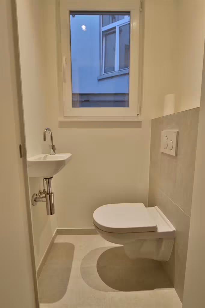 Ruime triplex flat in de Troonwijk - 16