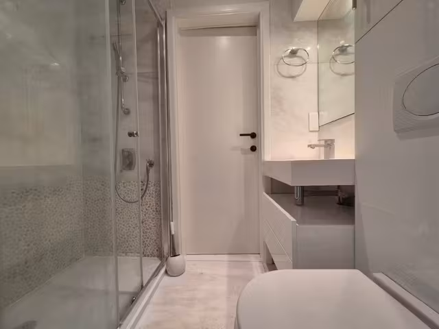 APPARTEMENT - TE HUUR - 1180 UKKEL - € 2.600 - 8
