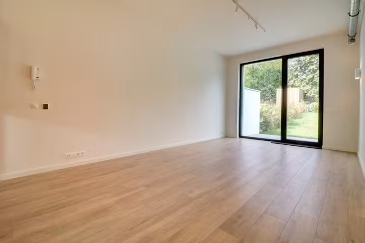 Nieuwe woning met tuin en terras in Woluwe-Saint-Lambert - 3