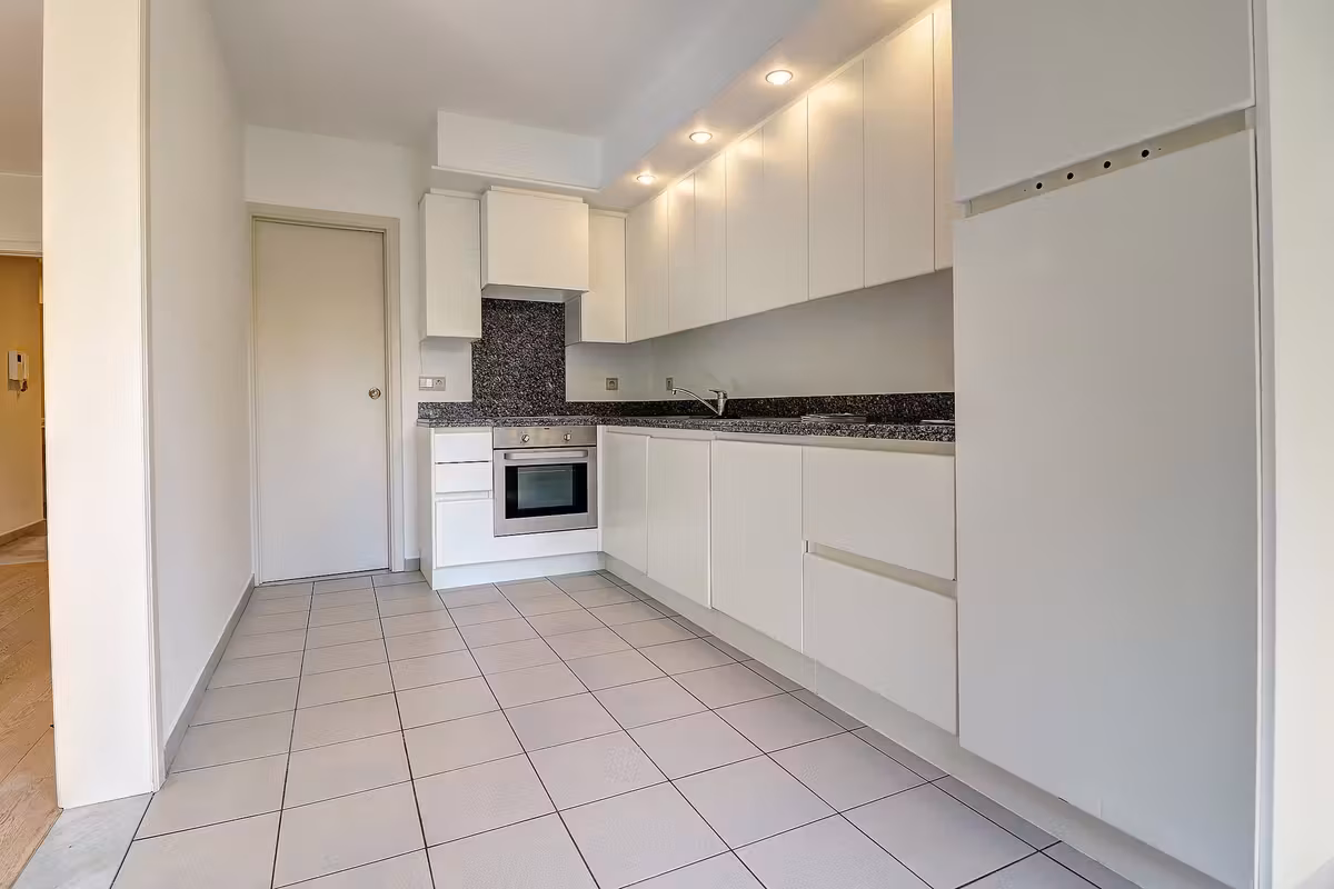 Ruim appartement van 134 m² met terras - 3
