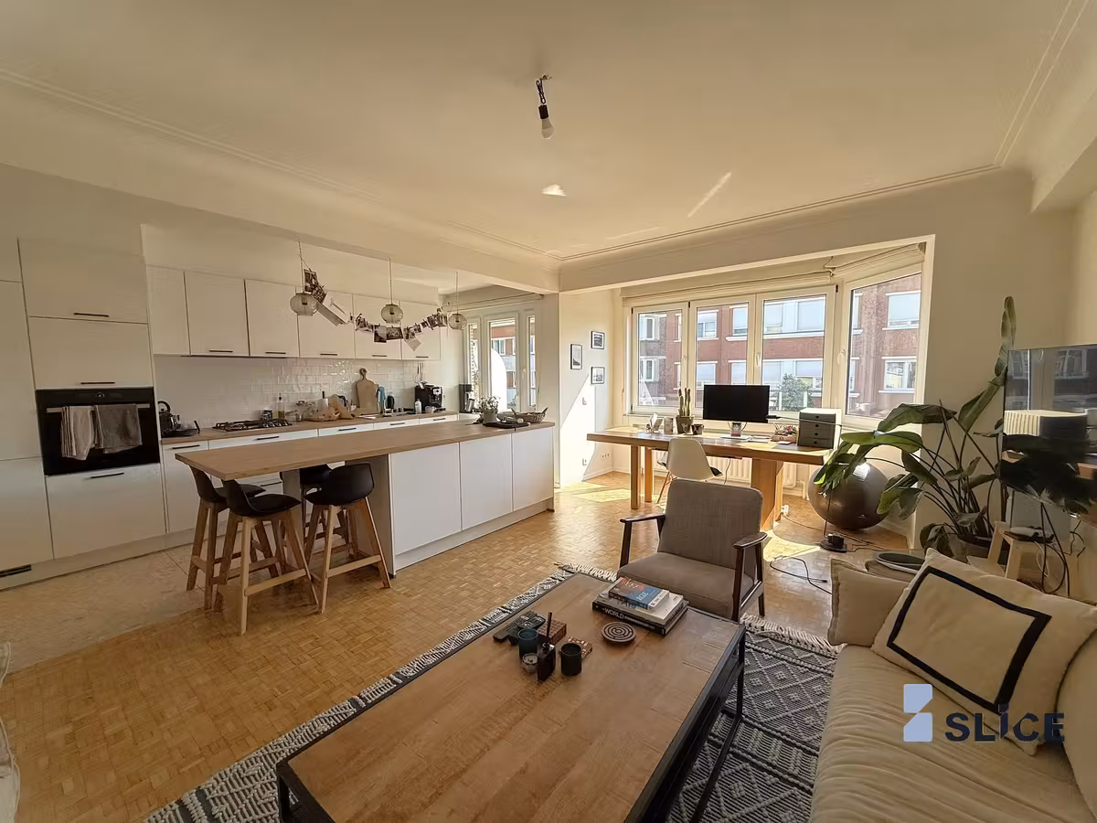 Renovated 2-bedroom apartment in Woluwe-Saint-Lambert - 2