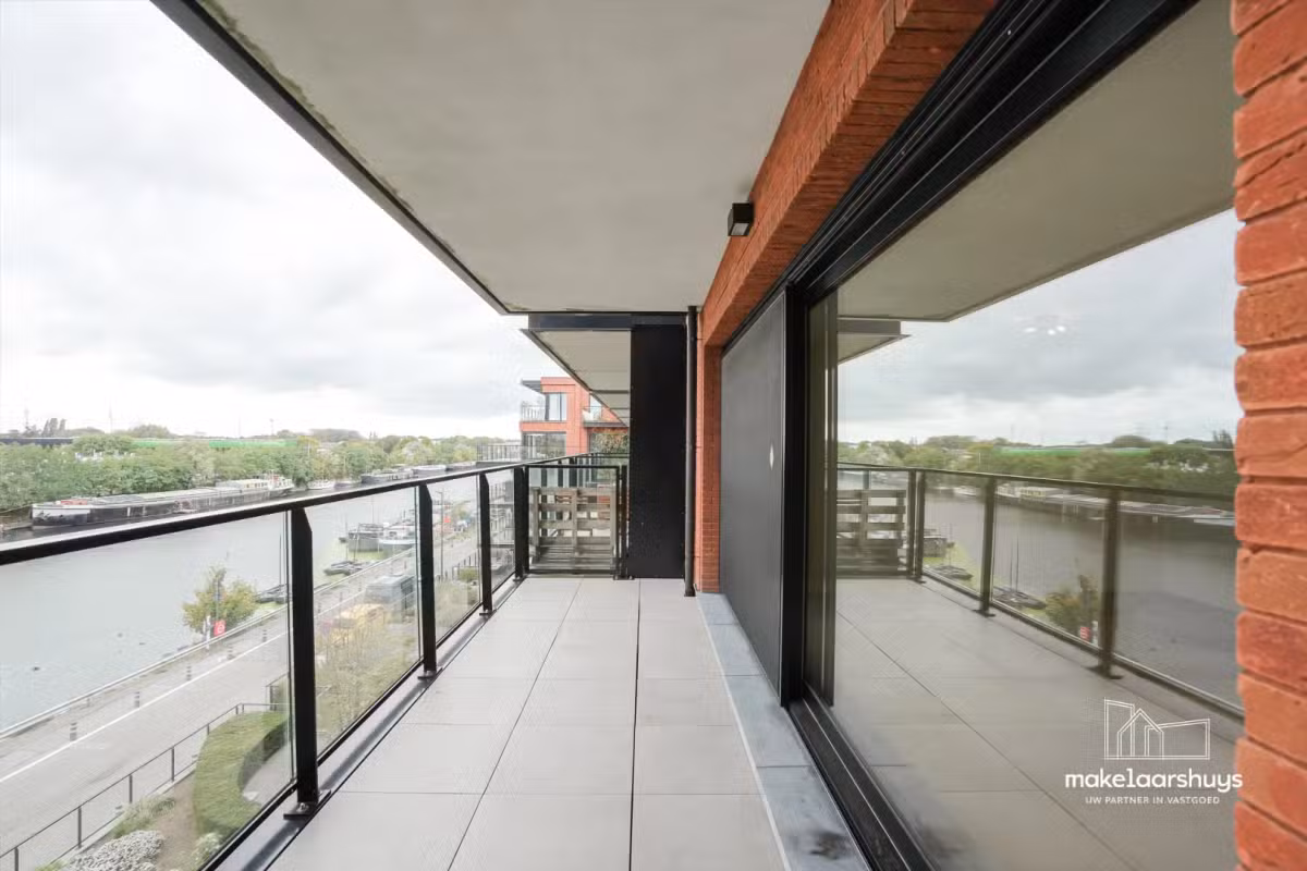 Appartement moderne avec 2 chambres à coucher et terrasse - 19
