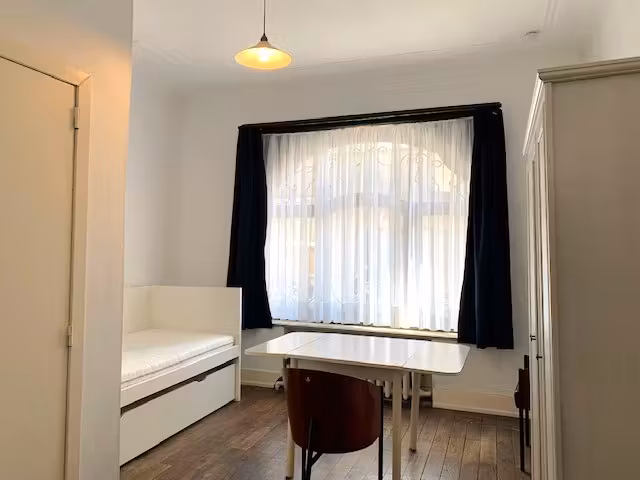 Studio à louer à Saint-Gilles - 3
