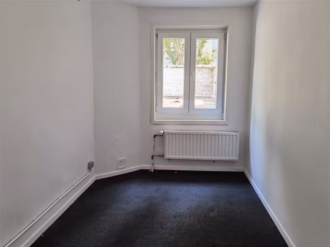 Ground floor apartment with courtyard - 9