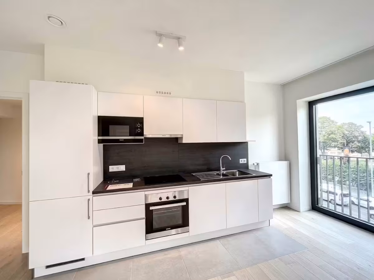 2-bedroom apartment with terrace in Evere - 3