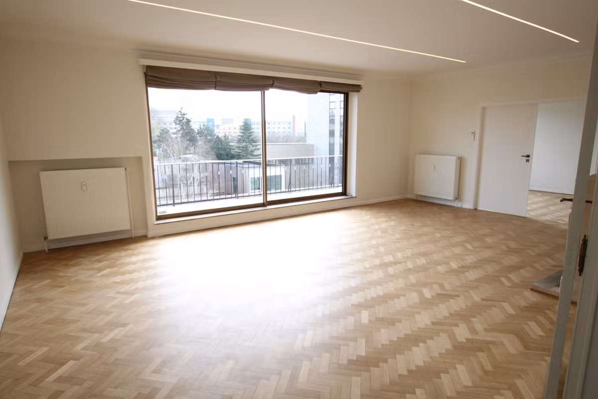 Apartment with 3 bedrooms and two terraces - 8