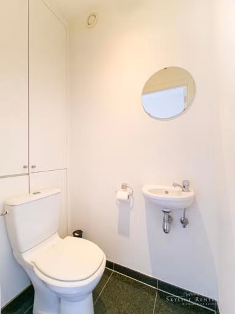 Gemeubileerde penthouse met terras in het Europese kwartier - 16