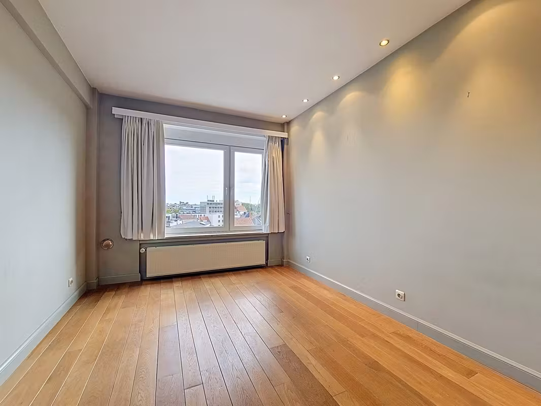 Lichtrijk en ruim appartement aan Gent Zuid - 10