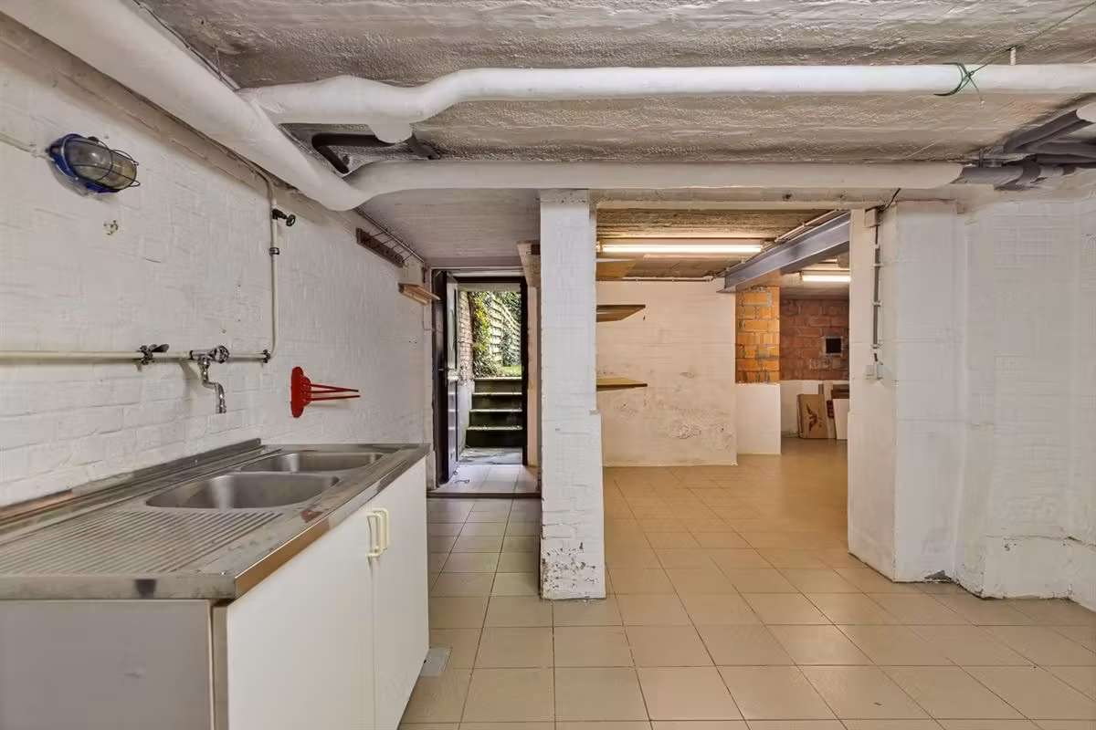 Karaktervolle woning met 4 slaapkamers en tuin - 12