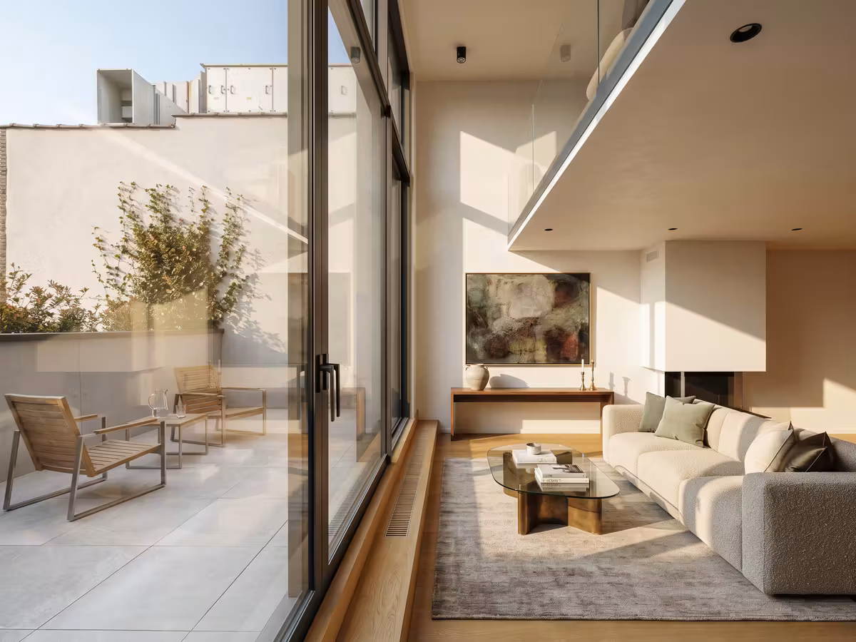 Renovated triplex penthouse near Louise - 11