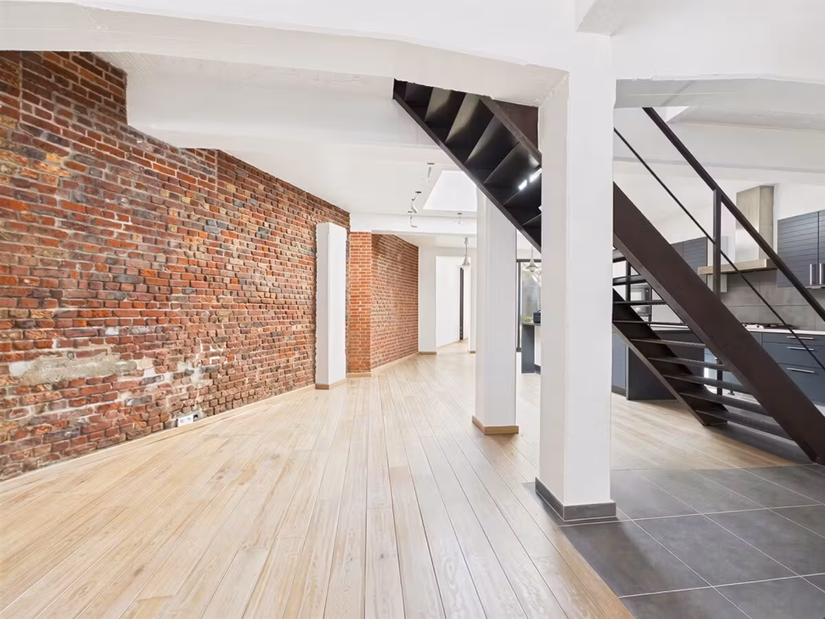 Architect-designed house with 5 bedrooms and terraces - 7