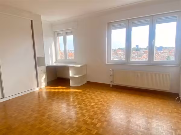Appartement 2 chambres au dernier étage avec vue imprenable - 12