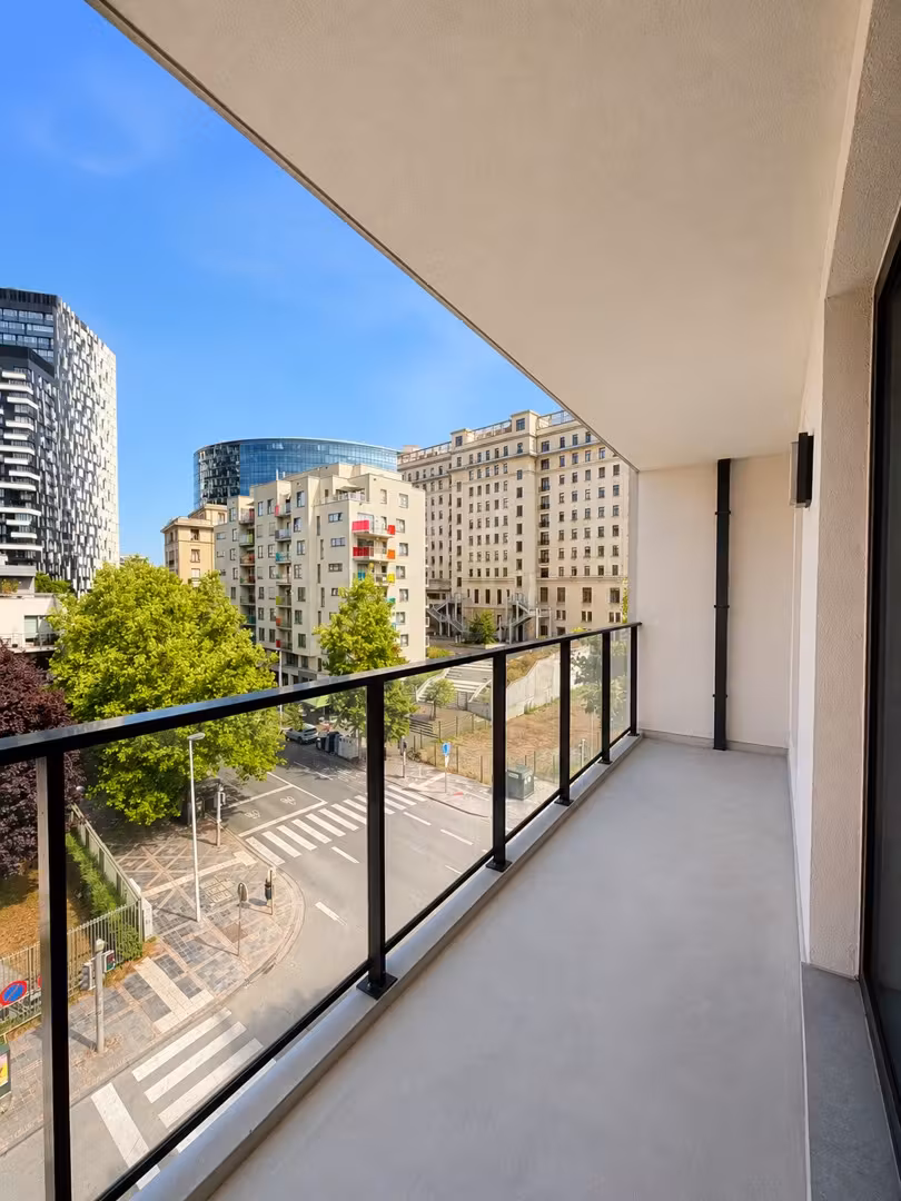 Ruim 3-slaapkamerappartement in de Europese Wijk - 14