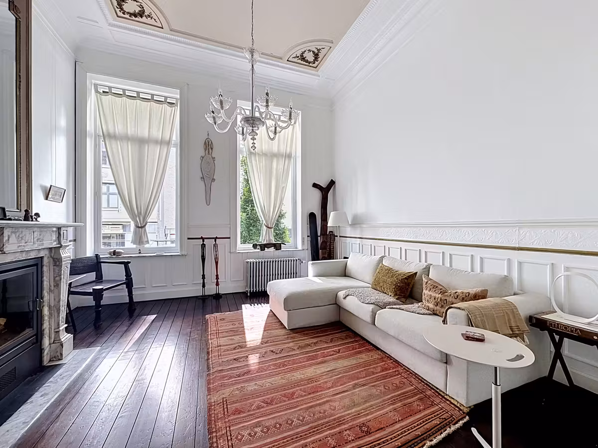 Superbe duplex in een gerenoveerde neoclassicistische herenwoning - 4