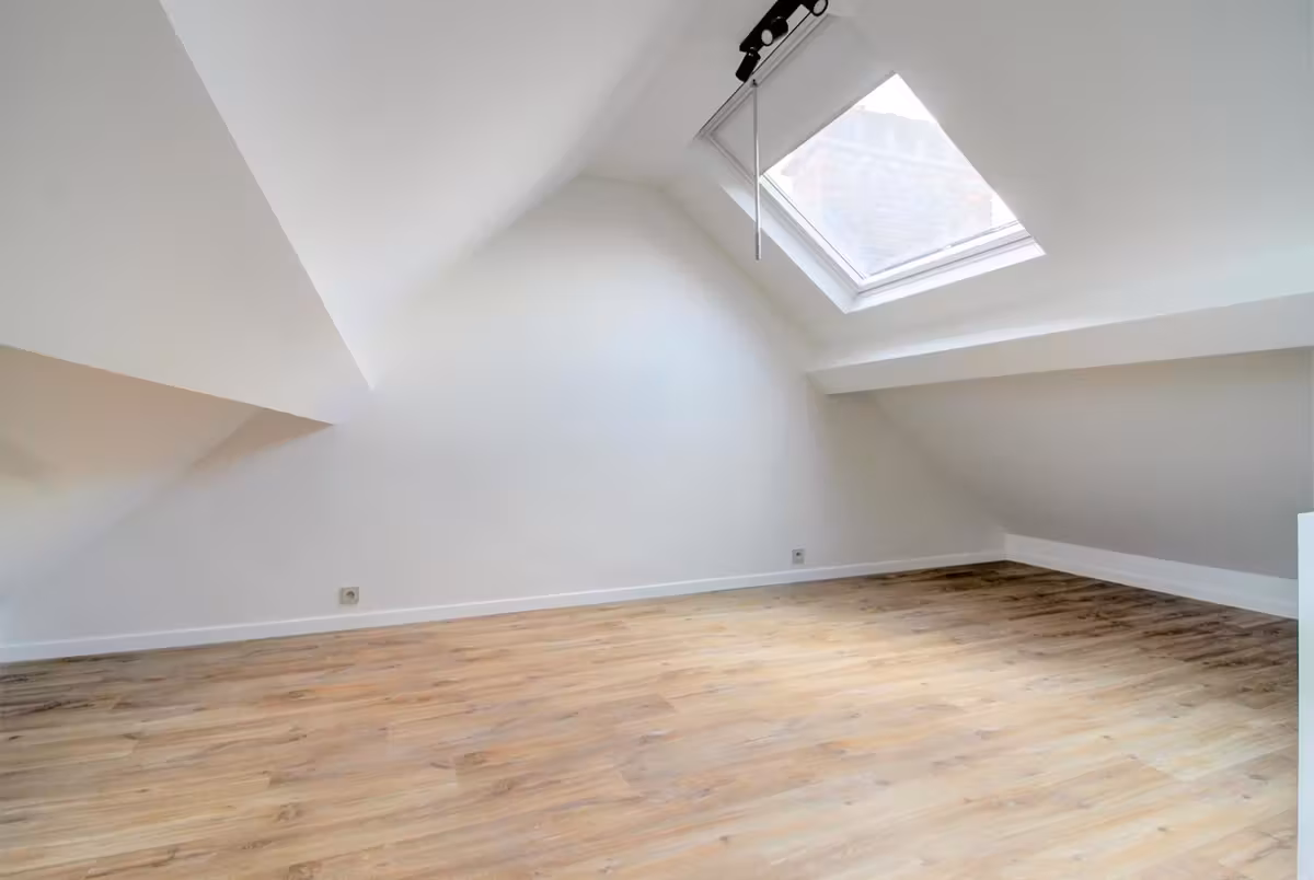 Renovated duplex apartment near Brugmann Square - 11
