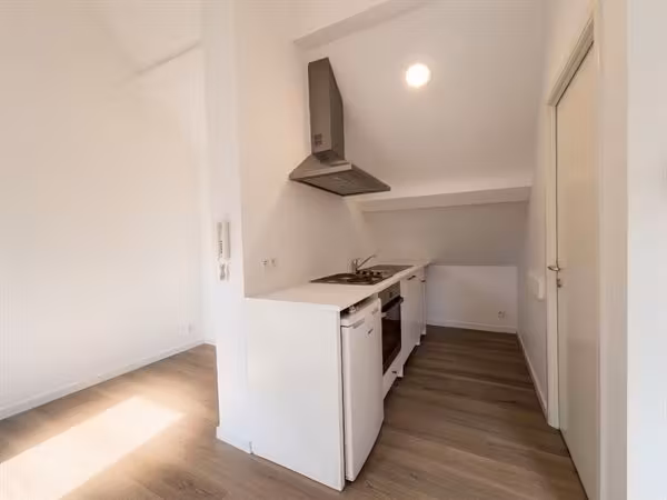 Instapklare gerenoveerde studio in Antwerpen - 3