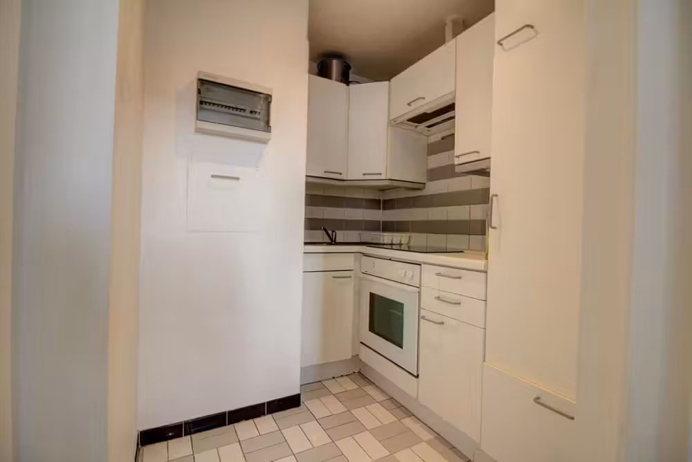 Studio in de buurt van Avenue Louise - 4