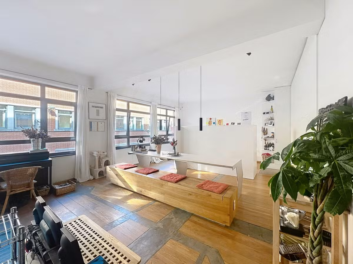 Gerenoveerde gemeubelde studio in Schaarbeek - 11