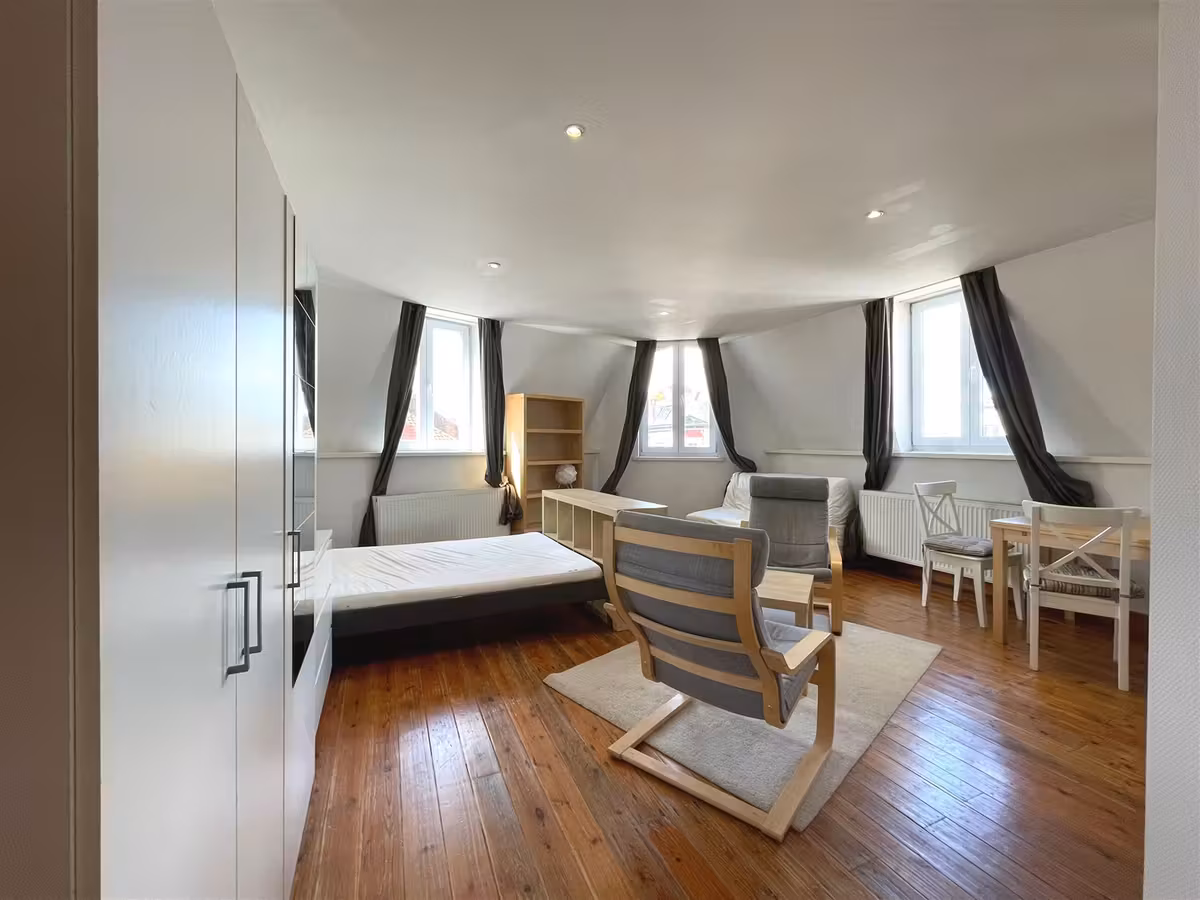 Furnished studio near Schuman - 4