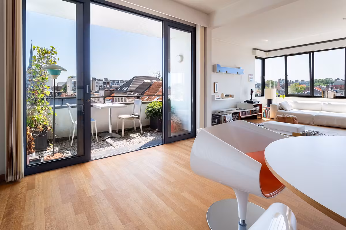 Superbe et ensoleillé penthouse duplex - 12