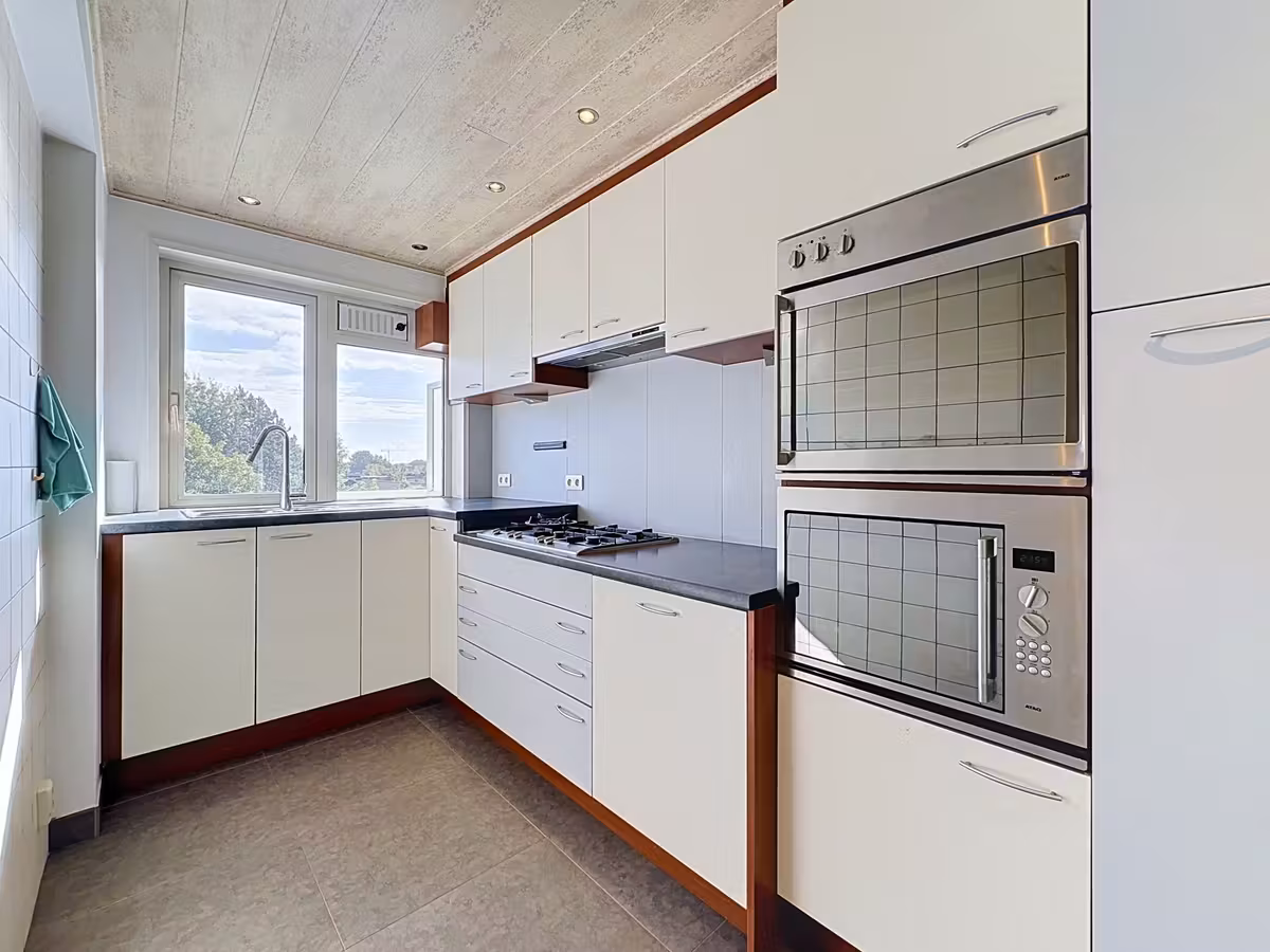 Bright 2-bedroom apartment on Linkeroever - 3