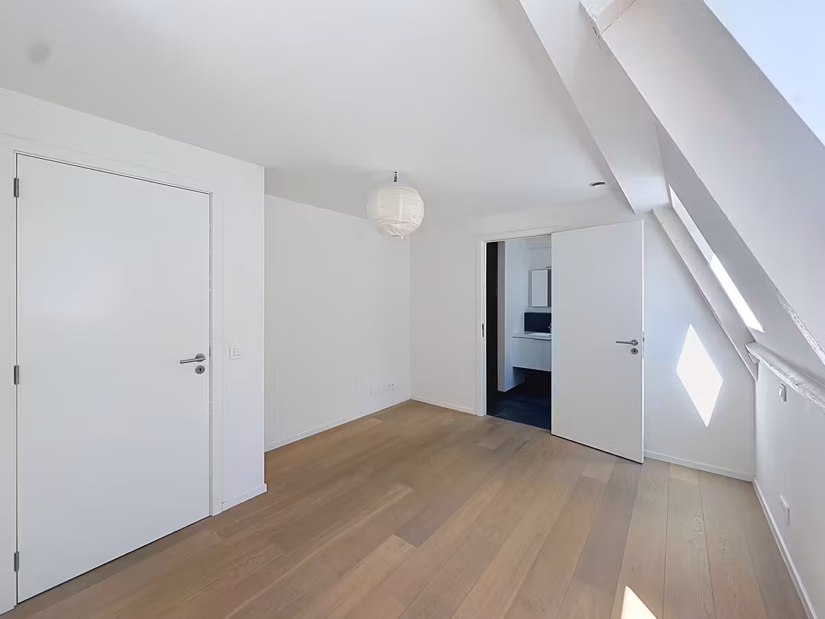 Ruim 2 slaapkamer appartement in het centrum van Brussel - 8