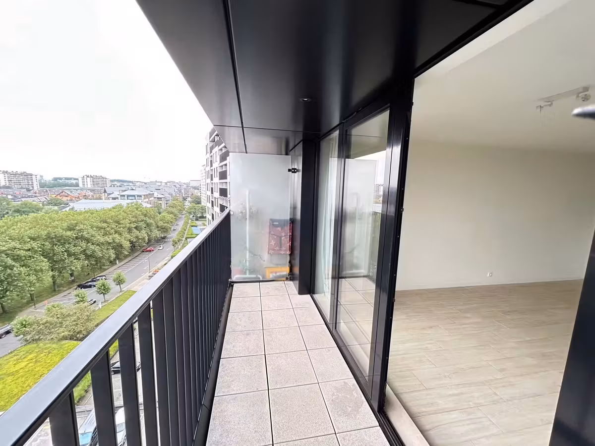 Appartement met 2 slaapkamers en terras - 2