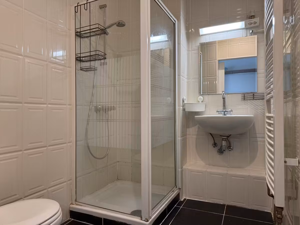 One-bedroom apartment with terrace in Berchem - 4