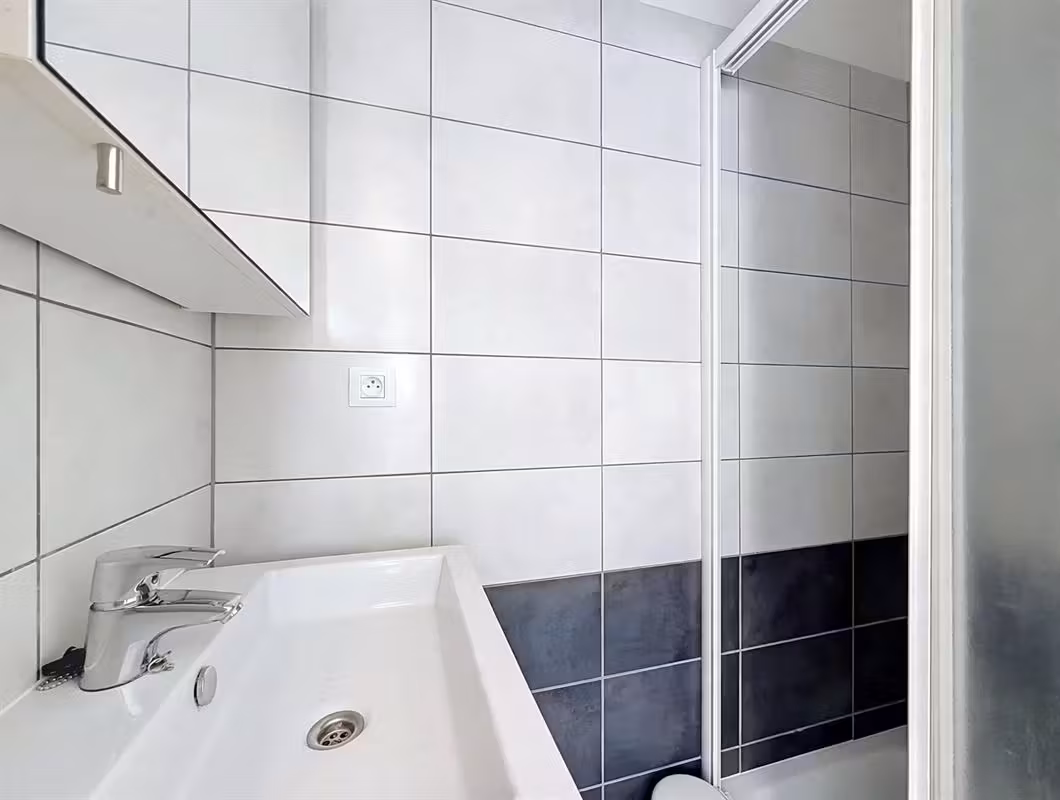 Bright apartment with 3 bedrooms and terrace - 5