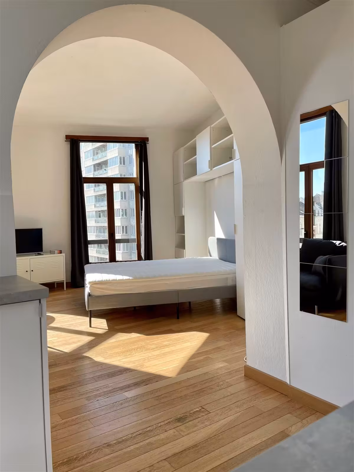 Renovated furnished studio in Schaerbeek - 18
