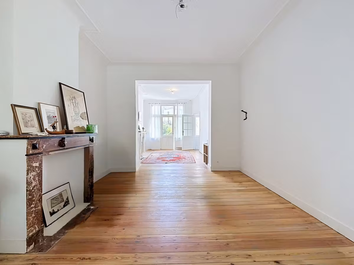 Laken: Appartement met 1 slaapkamer + bureau/dressing (99m²) - 10