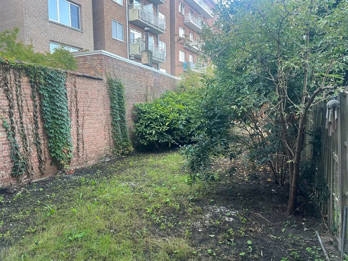 Renovated ground-floor apartment with garden - 7