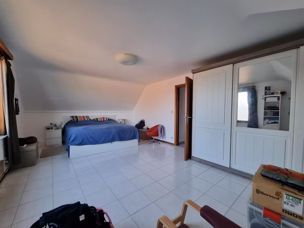 Vaste maison spacieuse dans un quartier calme - 7