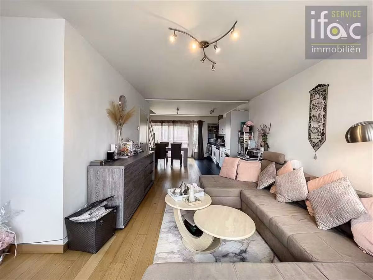 Duplex appartement met ondergrondse parking in Laken - 3