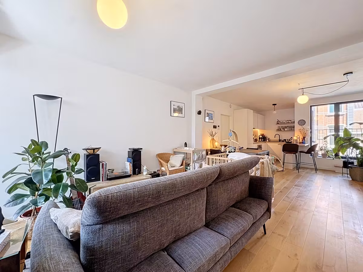 Two-bedroom apartment in Forest - 3