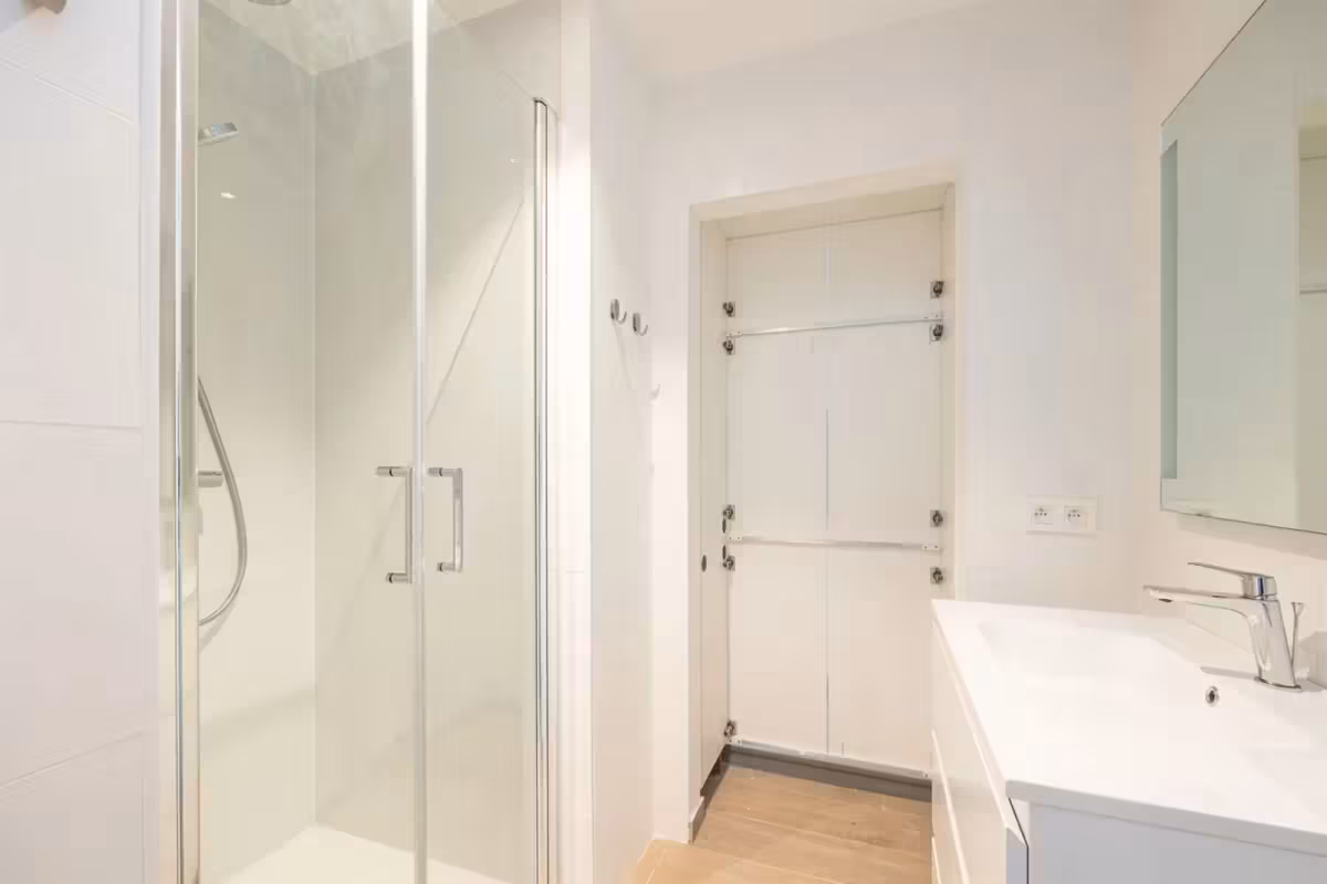 Ground-floor apartment with garden near Zuidpark - 22