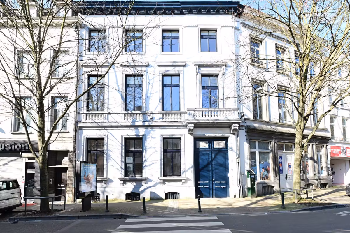 Gemeubeld appartement met 2 slaapkamers met veel charme - 14