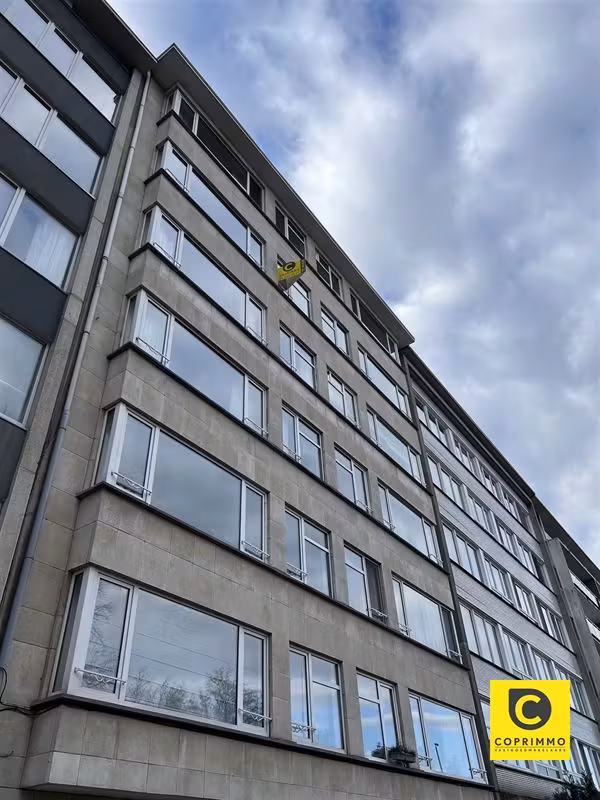 Spacious 3-bedroom apartment with terrace in Berchem - 18