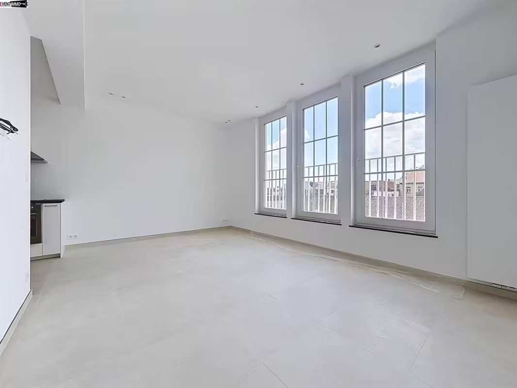 Renovated apartment in Molenbeek-Saint-Jean - 3