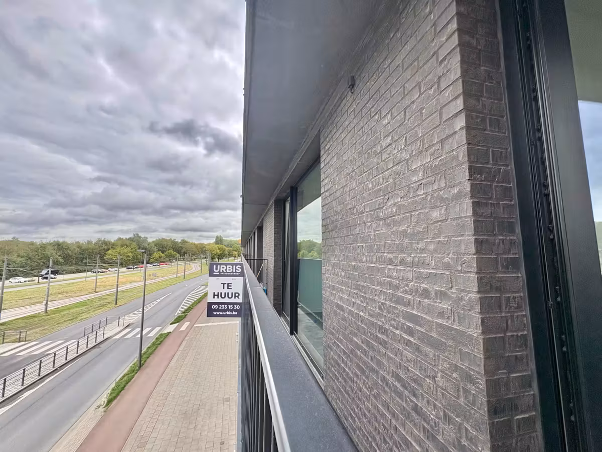 Two-bedroom apartment with parking space - 2