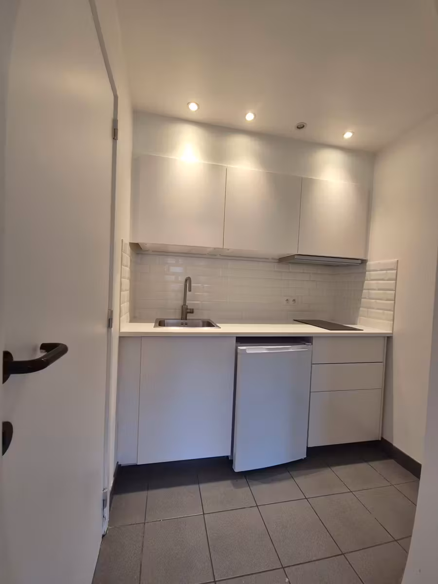 Large furnished studio near Uccle - 2