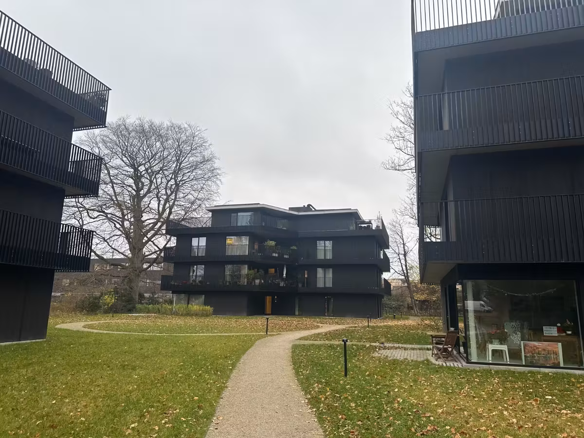 Modern appartement met staanplaats in parktuin - 14