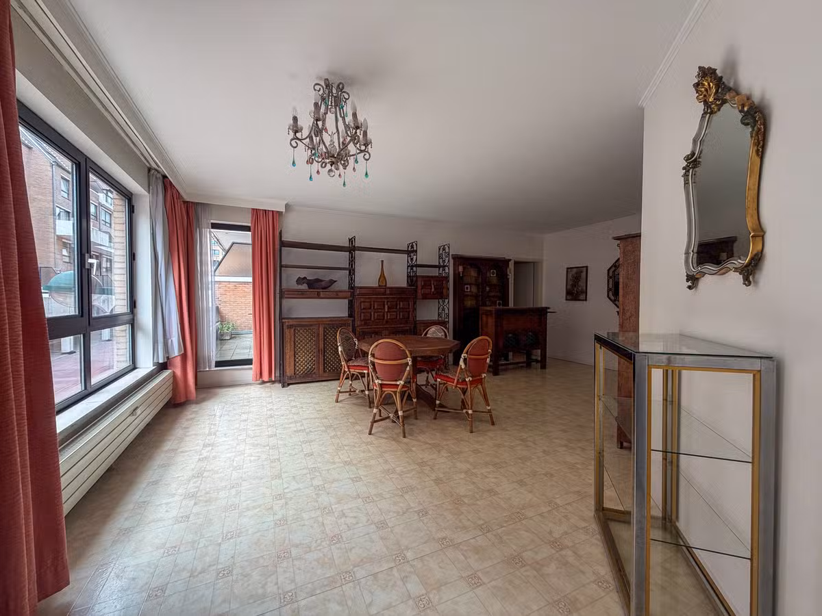 Gemeubileerd appartement van 75 m² met balkons - 9