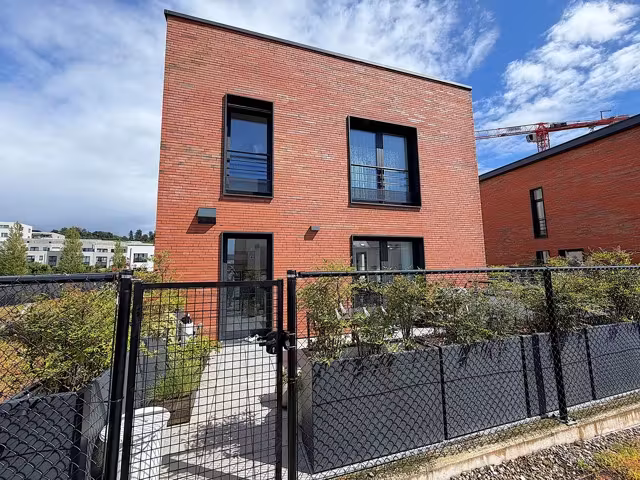 Stunning furnished duplex in Forest - 8