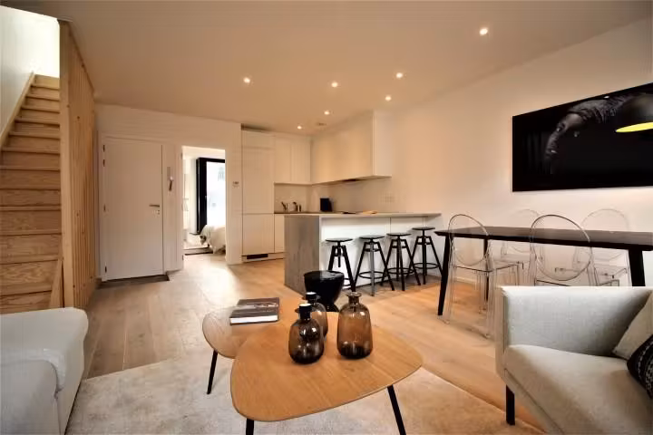 Duplex penthouse with 2 bedrooms and two terraces - 3